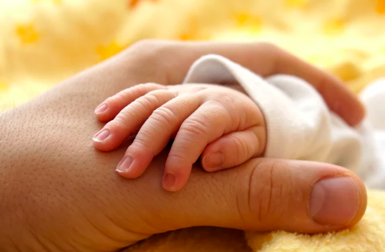 НКСС опубликовала полезную информацию о пособии по беременности и родам